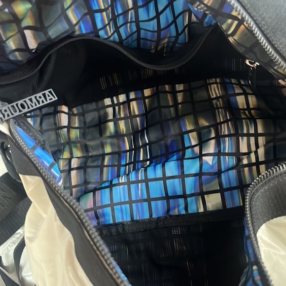 Under Armour This Is It Gym Weekend Duffel Bag - Picture 2 of 7